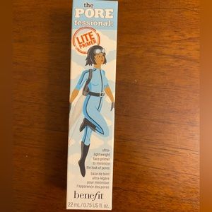 BENEFIT POREFESSIONAL LITE